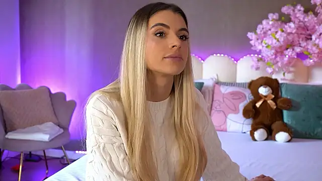 HaileyMadow online show from 03-21-26, 08:04