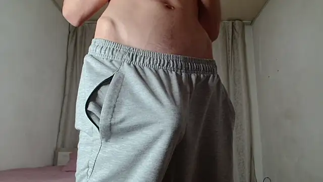 Snapshot of Alexey_sweety chatting on 12-07-24, 04:15 Alexey sweety online show from 12-07-24, 04:15