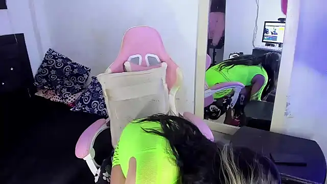 blonde girl01 online show from 02-03-26, 07:52