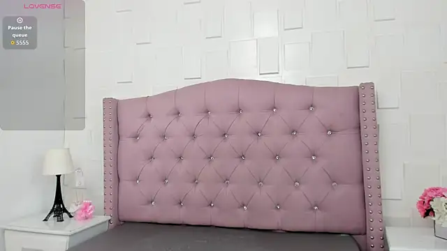 MonicaSchwartz online show from 02-18-26, 07:32