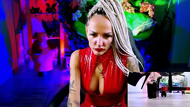 MonicaMaxwel online show from 10-06-25, 11:11