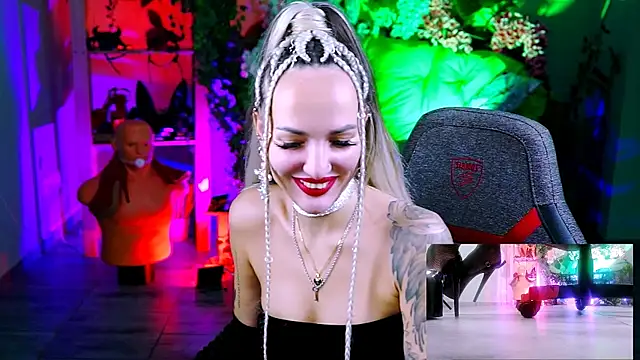 MonicaMaxwel online show from 11-01-25, 12:10