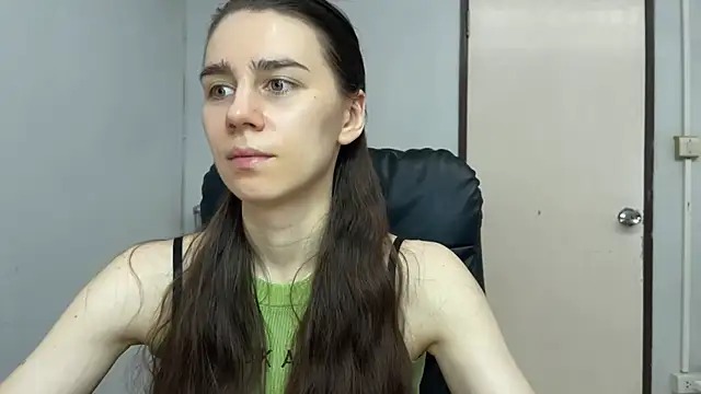 Snapshot of SassyJessi chatting on 05-29-26, 04:18 SassyJessi online show from 05-29-26, 04:18