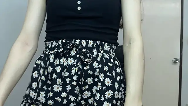 SassyJessi online show from 04-05-26, 04:08