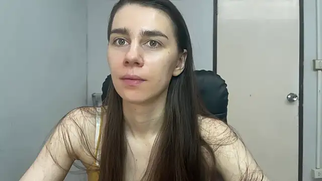 Snapshot of SassyJessi chatting on 05-17-26, 04:12 SassyJessi online show from 05-17-26, 04:12