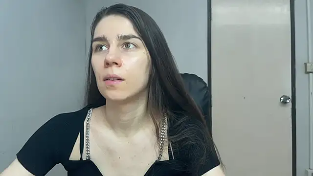 SassyJessi online show from 06-17-26, 04:12