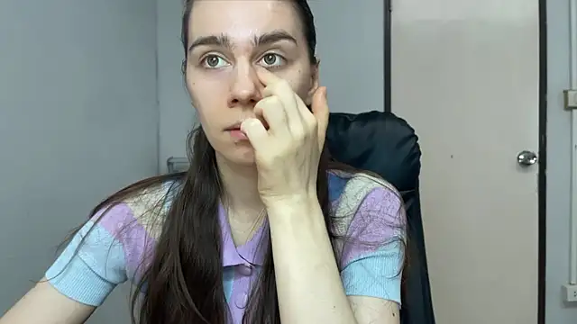 Snapshot of SassyJessi chatting on 06-01-26, 04:13 SassyJessi online show from 06-01-26, 04:13