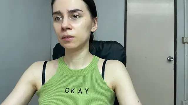 Snapshot of SassyJessi chatting on 06-10-26, 04:13 SassyJessi online show from 06-10-26, 04:13