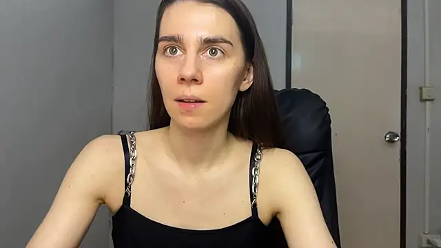 Snapshot of SassyJessi chatting on 02-15-26, 04:13 SassyJessi online show from 02-15-26, 04:13