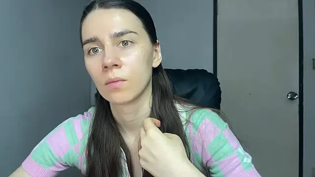 Snapshot of SassyJessi chatting on 05-22-26, 04:10 SassyJessi online show from 05-22-26, 04:10
