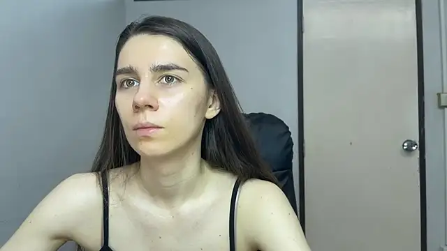 Snapshot of SassyJessi chatting on 04-18-26, 04:15 SassyJessi online show from 04-18-26, 04:15