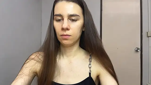 SassyJessi online show from 11-15-25, 04:16