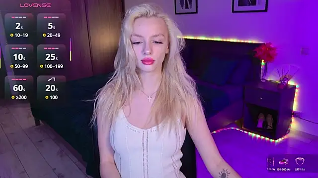 AleksaBlonde online show from 02-21-26, 01:46