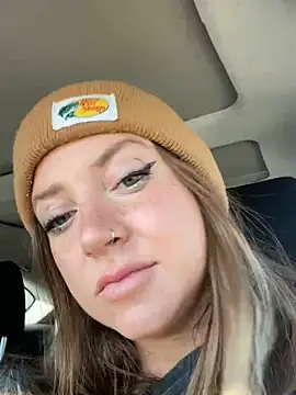 molly witha chance online show from 02-23-26, 02:28