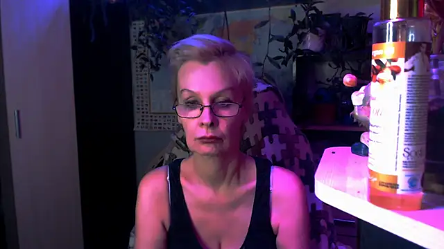 HelgaHimmell online show from 04-11-26, 10:57