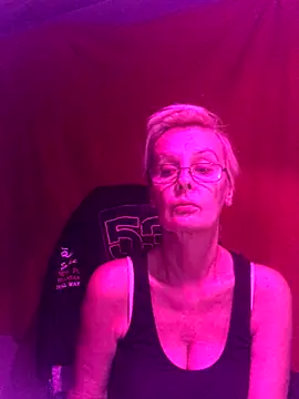 HelgaHimmell online show from 11-15-25, 10:14