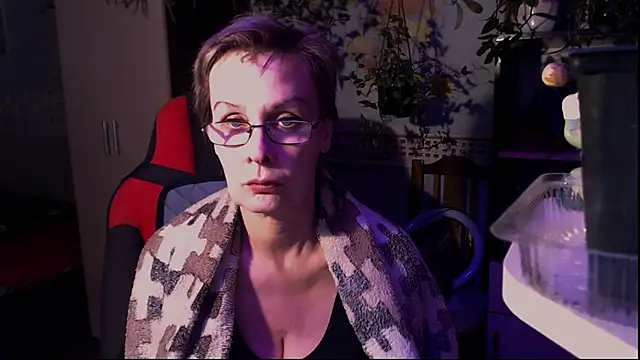 HelgaHimmell online show from 05-31-26, 07:14