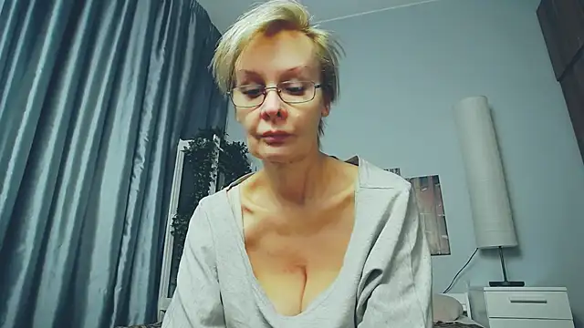 HelgaHimmell online show from 03-09-25, 10:08