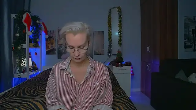 HelgaHimmell online show from 01-07-25, 11:14