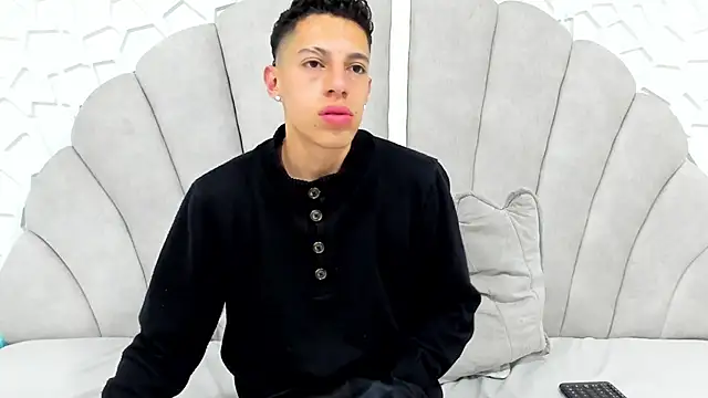 thiago19s online show from 03-15-25, 06:32