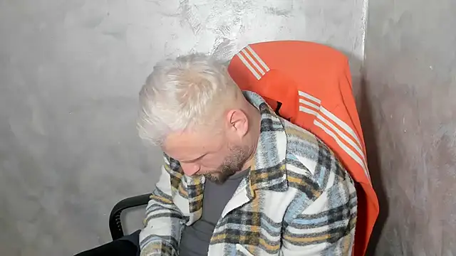 ANGELALEXYNO2024 online show from 02-02-26, 08:19