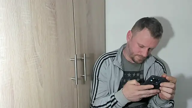 ANGELALEXYNO2024 online show from 03-13-25, 09:37