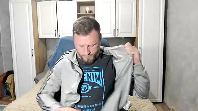 ANGELALEXYNO2024 online show from 10-23-25, 05:33