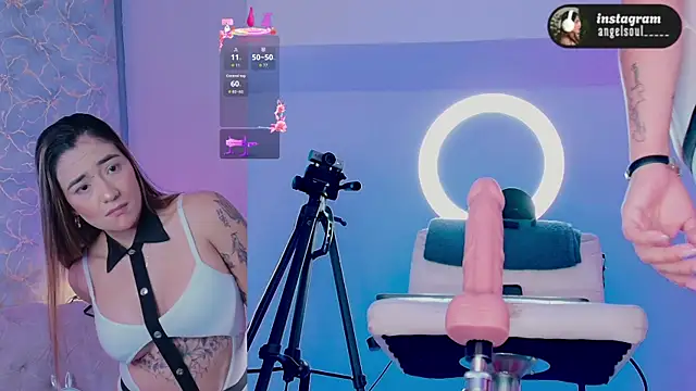 Snapshot of Angelst__ chatting on 04-29-26, 01:32 Angelst online show from 04-29-26, 01:32
