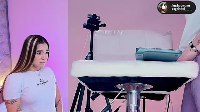 Snapshot of Angelst__ chatting on 02-16-26, 06:34 Angelst online show from 02-16-26, 06:34