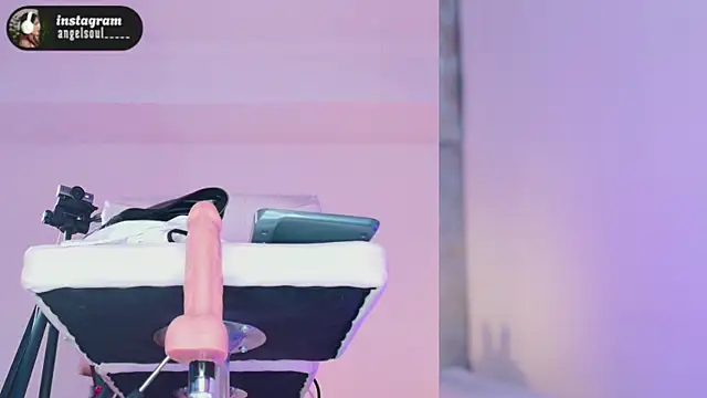 Angelst   online show from 11-25-25, 06:03