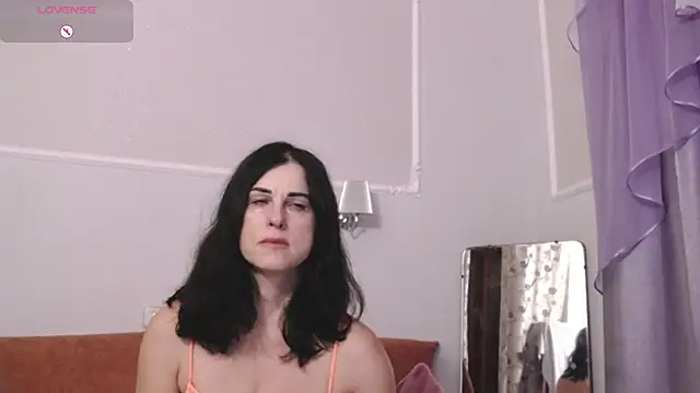 MonicaMelano online show from 12-02-25, 05:09