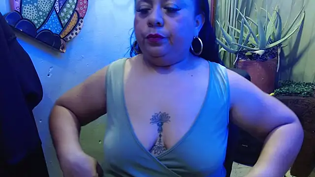 CanelaCollins online show from 02-24-26, 04:13