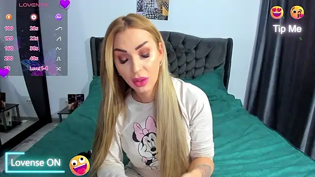 GlossyDiamondX online show from 02-18-26, 07:06