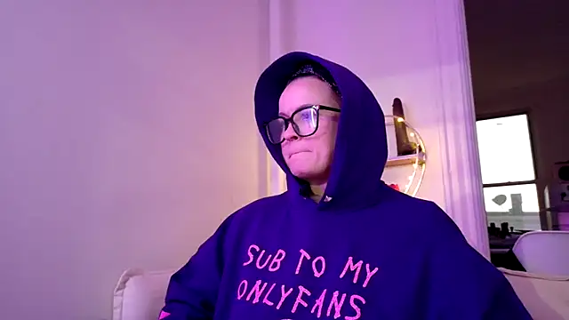 quinnmariexo online show from 03-01-26, 11:05