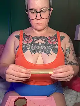 quinnmariexo online show from 06-08-26, 03:45