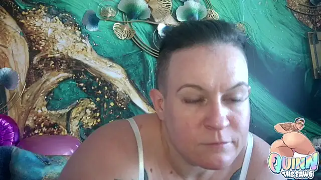 quinnmariexo online show from 12-16-25, 08:13