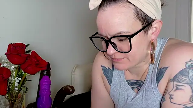 quinnmariexo online show from 02-24-26, 05:14