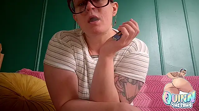 quinnmariexo online show from 11-14-25, 03:59