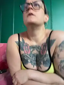 quinnmariexo online show from 05-07-26, 08:56