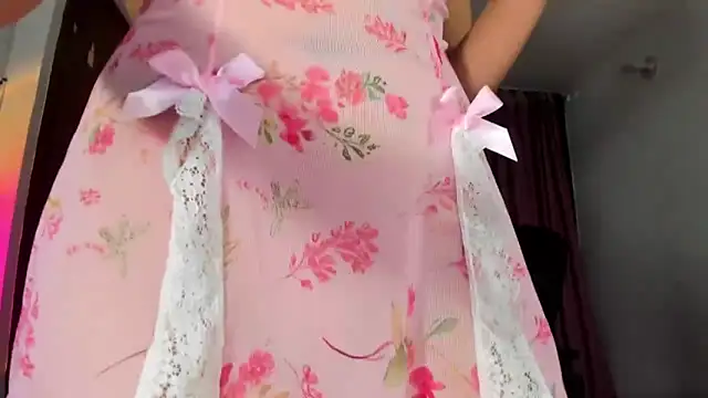 Snapshot of youpinkgirl_ chatting on 03-03-25, 04:32 youpinkgirl  online show from 03-03-25, 04:32