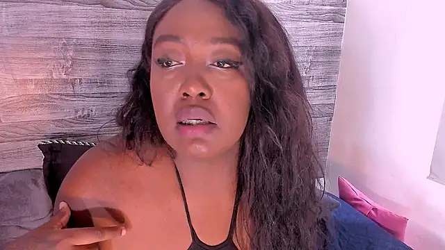 Aishaza1 online show from 02-05-25, 07:20