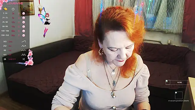 Liset Monro online show from 10-27-25, 05:19