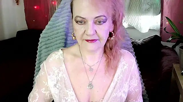 Snapshot of Liset_Monro chatting on 06-04-26, 05:01 Liset Monro online show from 06-04-26, 05:01