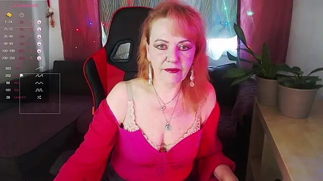 Snapshot of Liset_Monro chatting on 05-09-26, 05:00 Liset Monro online show from 05-09-26, 05:00