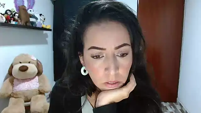 ella peck online show from 02-13-25, 01:29