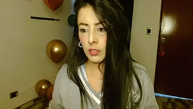 ella peck online show from 09-19-25, 04:27