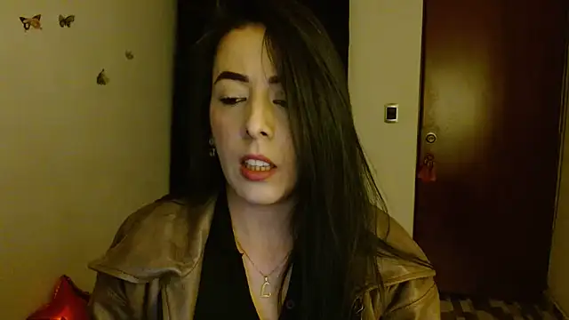 Snapshot of ella_peck chatting on 06-27-26, 06:08 ella peck online show from 06-27-26, 06:08
