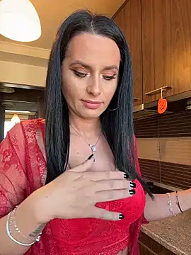 Hotmomcheckk  online show from 11-25-25, 11:32