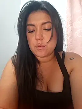 Sophie-hatter online show from 04-12-26, 01:09