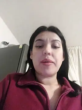 Sophie-hatter online show from 02-25-25, 02:04